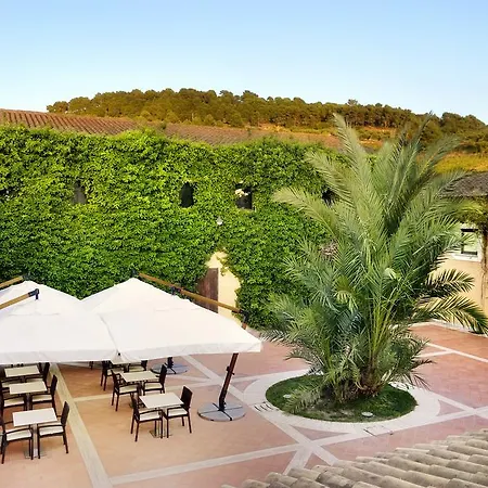 Baglio Caruana Cantina & Relais Hotel
